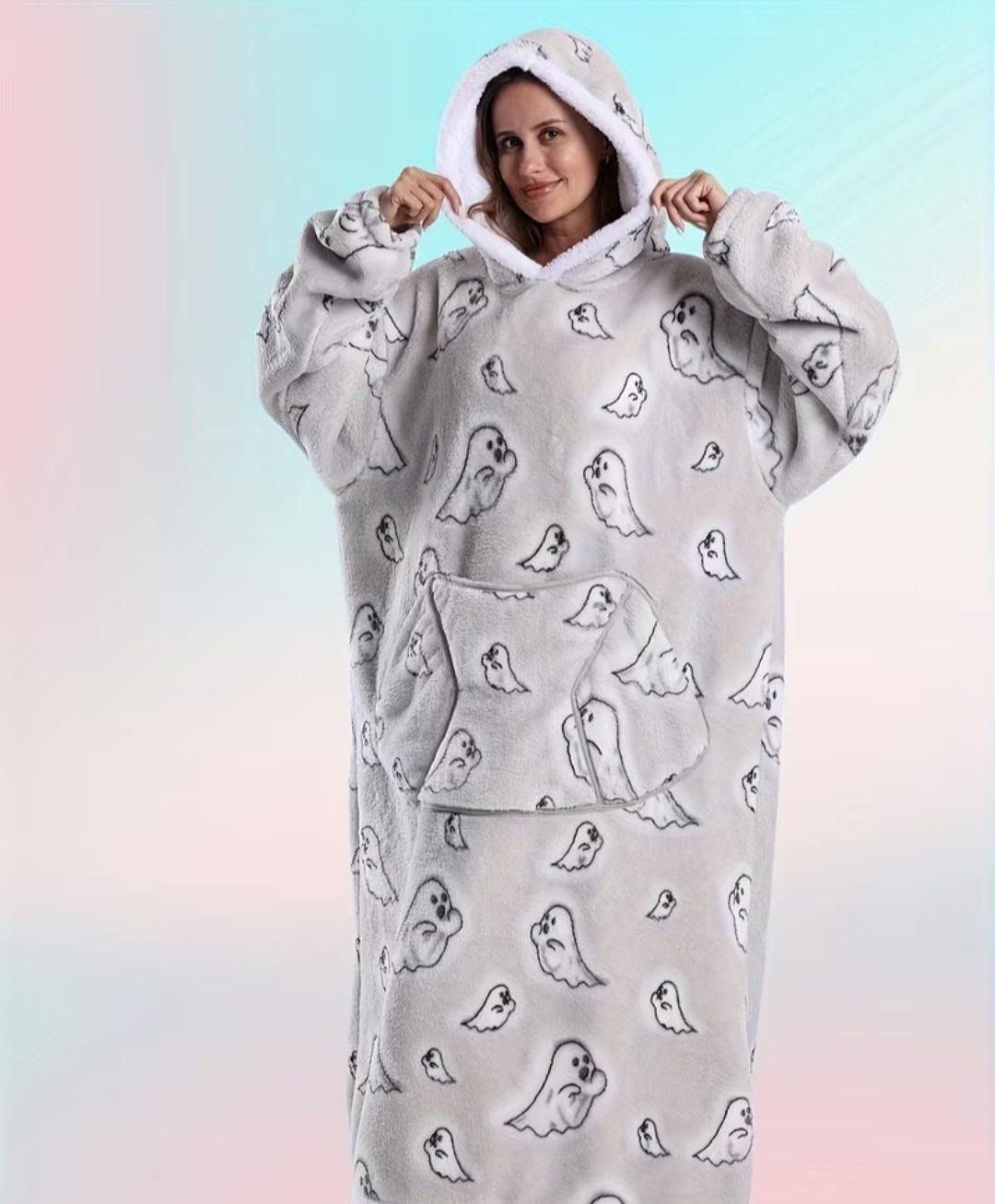 👻 Spooky Ghost Hoodie Blanket 👻
